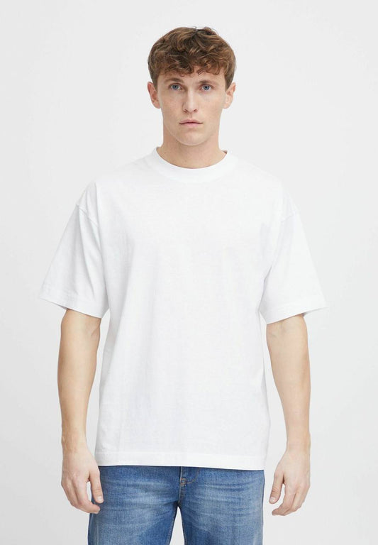 70 challenger Unisex T-Shirt